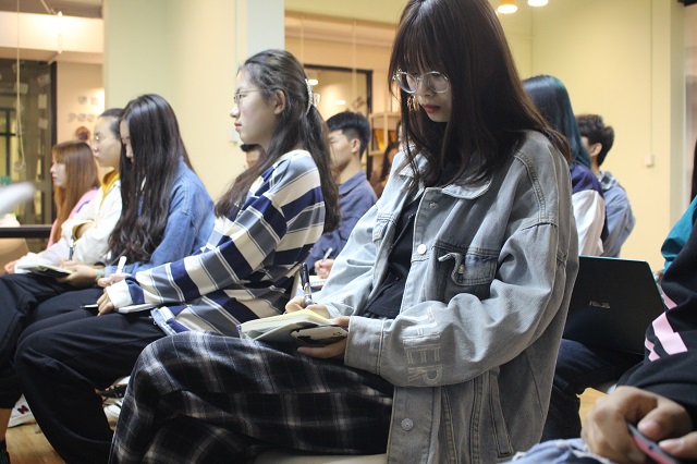 【1+1>2】树立品牌意识 打造精英校媒团队