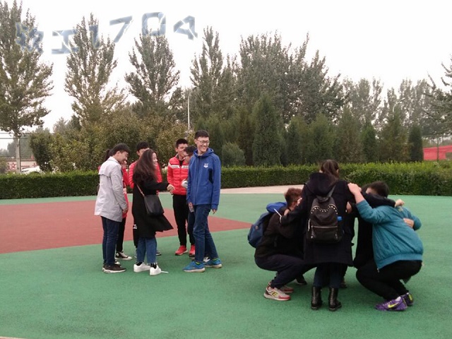 【完满班级】想 都是问题 做 才是答案——信工系软件1704班举办完满班级活动