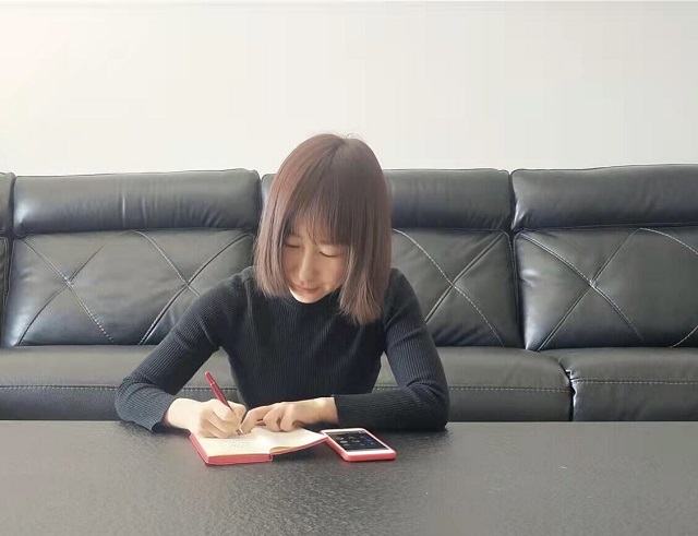 守初心担使命 直击淬炼辅导员的一天