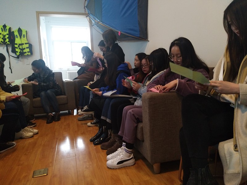 【完满班级】志存高远 脚踏实地——外国语言文学系英语1602班、英语1603班3月完满班级活动