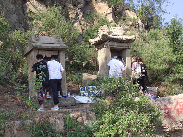 【三下乡】承遗风古训 传文化薪火——艺术传媒学院“拾遗记”祁县子洪石窟考察