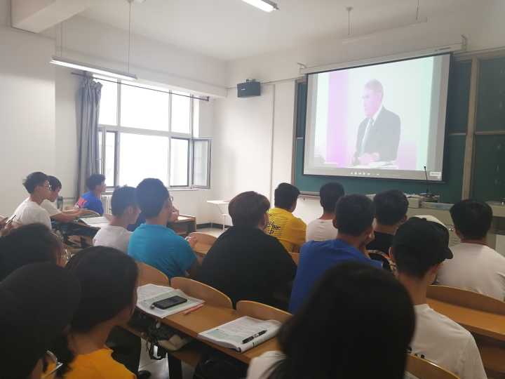 【完满班级】青春飞扬 展现自我——智能工程学院18级完满班级活动集锦（一百三十八）