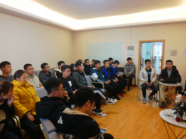 学长计划第583期;坚持不懈 天道酬勤——智能工程学院第七十七期学长计划“荣耀归来,又见Creator”