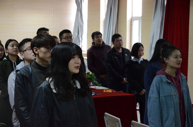 【辅导员说完满】目送的期盼 回望的幸福——艺术传媒系辅导员说完满之关爱父母 用心尽“孝”