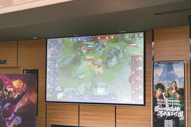 【社团巡礼节】“空投”礼包从天而落 “荣耀”之战随即打响