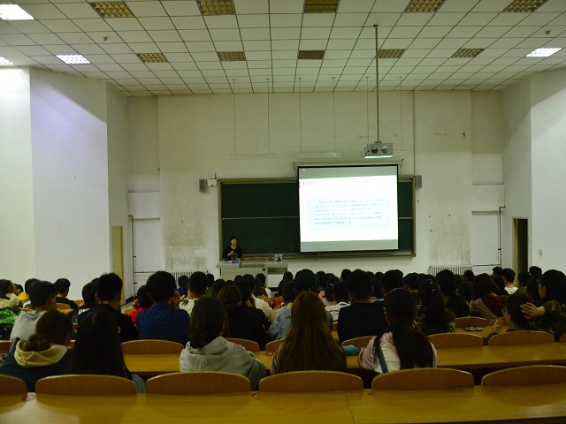 寻找脱颖而出的你——艺术传媒学院2018届新生专业教育宣讲会