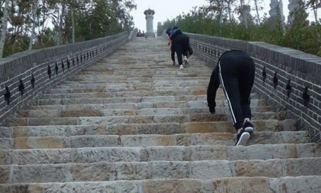 【完满班级】登山须登顶 一览众山小——环科系食安1703班举办情满于山“登协快乐行”完满班级活动