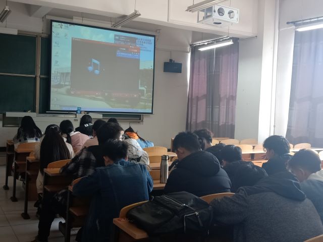 【完满班级】雷锋精神 青年风采——食品与环境学院动医1802班完满班级活动