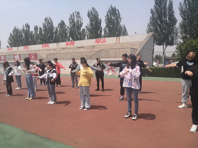 【完满班级】健康生活 阳光乐跑——食品与环境学院土管1902班完满班级活动