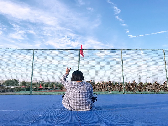 前行第164期：每一帧风景里都有你 五星红旗——带着国旗去旅行专题报道