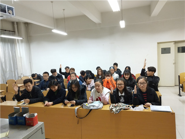 【完满班级】怀揣善良 爱暖寒冬——淬炼商学院“善”行青春主题活动(四十四)