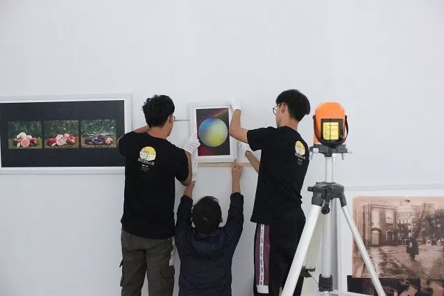 我校远景学子圆满完成第十九届平遥国际摄影展志愿活动