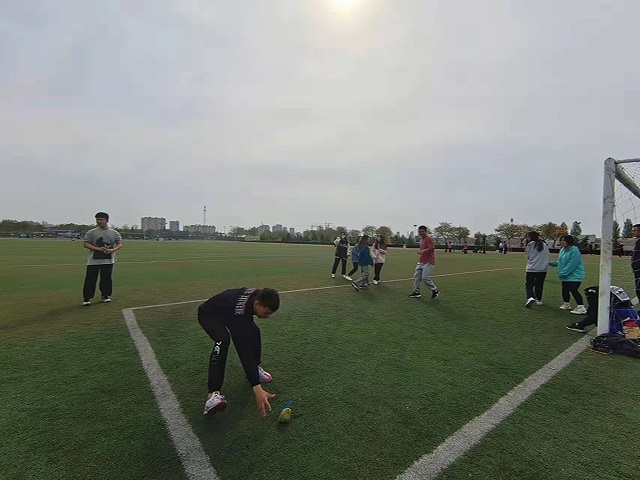 【完满班级】沙包飞舞 激情飞扬——艺术传媒学院视觉2002班完满班级活动