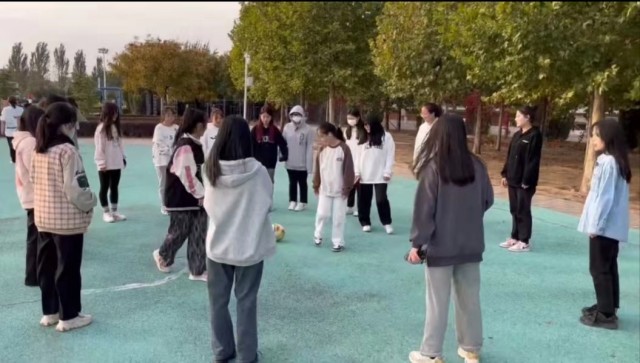 【完满班级】悦运动 悦青春——淬炼·国际商学院2022级营销2203班完满班级活动