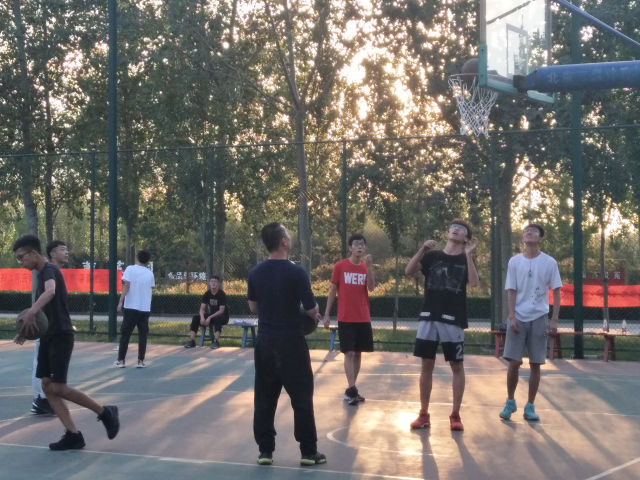 【完满班级】这就是灌篮——淬炼商学院九月完满班级主题活动（十七）