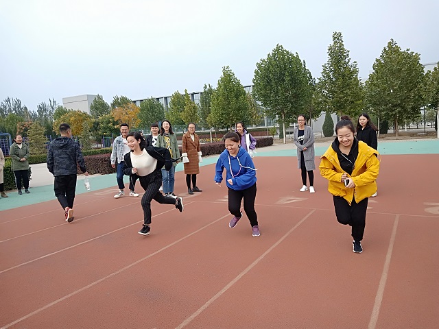 【完满班级】接力青春 拼搏完满——淬炼商学院十月完满班级主题活动(十)