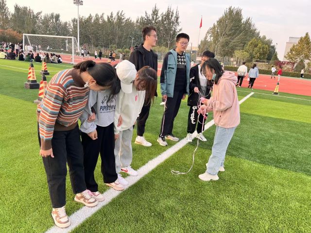 【完满班级】拉近心距离 做合格完满人——淬炼·国际商学院财务2202班完满班级活动