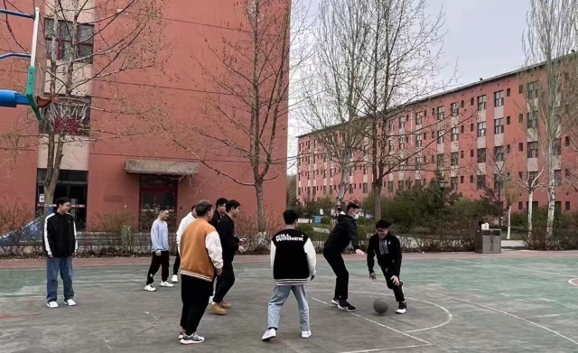 【完满团支部】以运动逐光影 承初心砺前行——大数据学院、信息工程学院计科2213班完满团支部活动