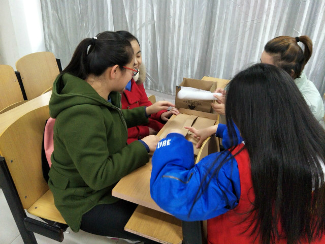 【完满班级】联动纸盒人的梦想——淬炼商学院“善”行青春主题活动（四十三）