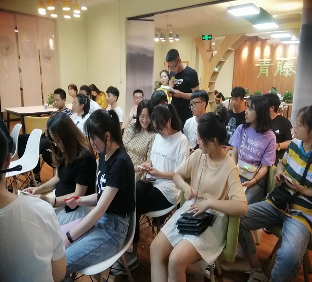 【完满班级】“完美落幕 青春展望”明信片漂流