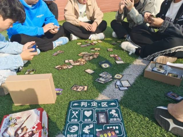 黄叶铺地 丹枫迎秋——智能工程学院十月完满团支部活动集锦二