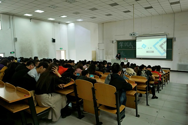 【辅导员说完满】不再沉静过去 只为奋起直追——环科系举办辅导员说完满