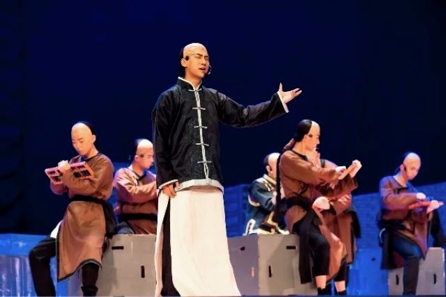 才艺之星•冯印高:一步一个脚印 勇攀高峰