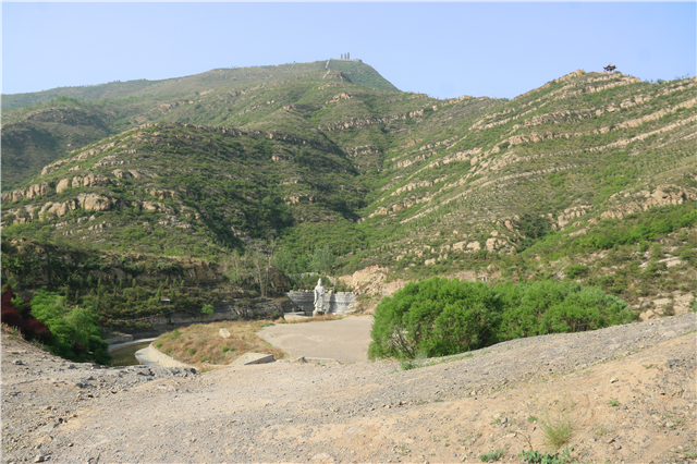 【完满班级】热血洒满青春路——智能工程学院电气1603班“凤凰山行”完满班级活动