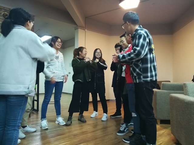 【完满班级】用心传递爱——食品与环境学院食安1702完满班级活动