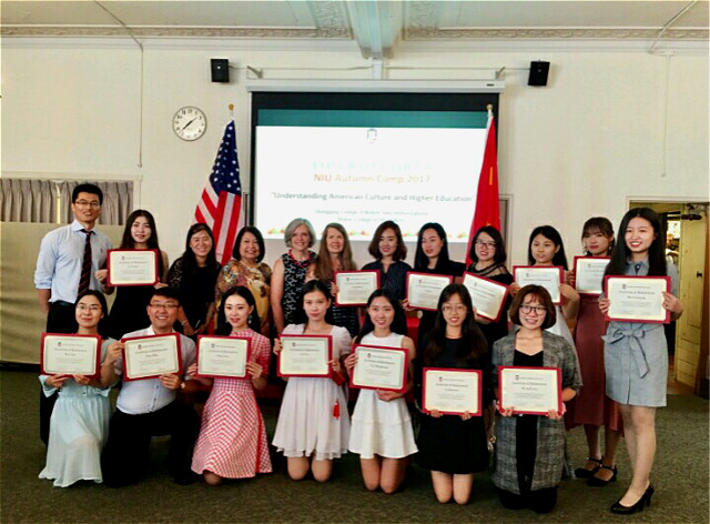 闪光的信院第192期：遨游于浩然书海 在创意中书写“伟”大人生——杜晓伟