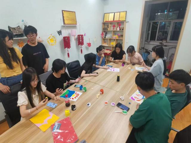 【完满团支部】线连你我 艺创美好——远景学院远景2203班完满团支部活动