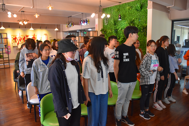 学长计划第516期:喜燕知反哺 慈母笑开颜——大数据学院、信息工程学院第73期学长计划成功举办