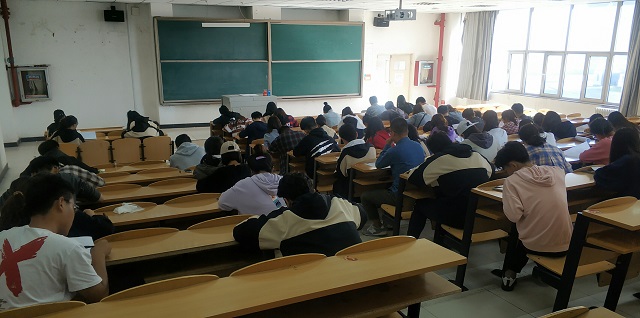 我校2019-2020学年“青马工程”校院两级学生干部培训班顺利开班