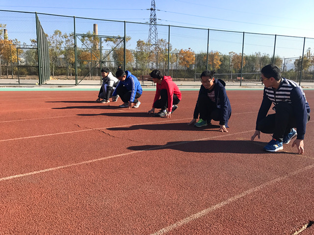 【完满班级】运动 彰显青春风采——大数据学院、信息工程学院软件1706班开展“我运动 我健康”接力跑