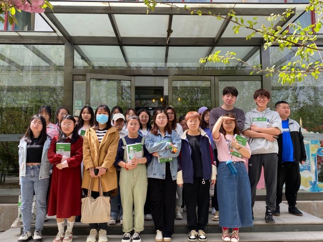 等春来 不如一起寻春去——商务英语学院四月完满团支部活动集锦