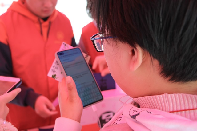 热闹极了！“‘盒’我‘益’起，拥抱绿色”——首届环保志愿服务集市活动成功举办