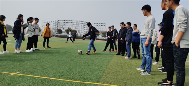 【完满班级】友谊接力 让青春跳动起来——大数据、信息工程学院软件1903班完满班级活动