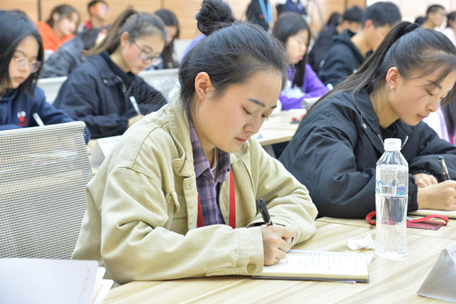 【青马工程】从国庆70周年阅兵看祖国发展