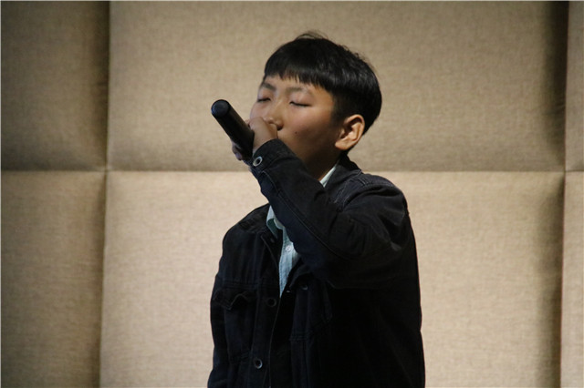 音乐之巅 唤醒内心的青春——机电工程系举办第五届“激情勇唱”歌手大赛点燃全场