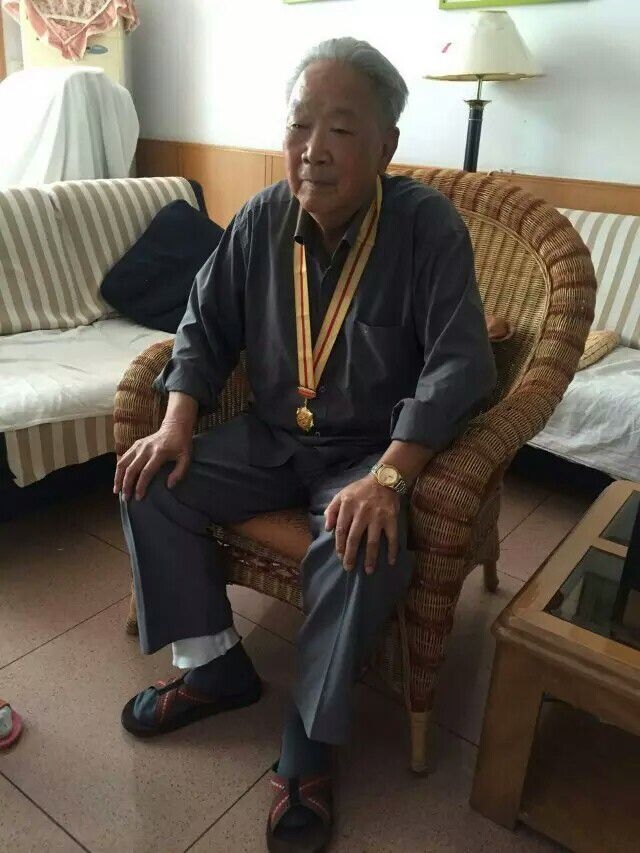行管、会计专业部分班级举办“将爱国进行到底”主题教育活动