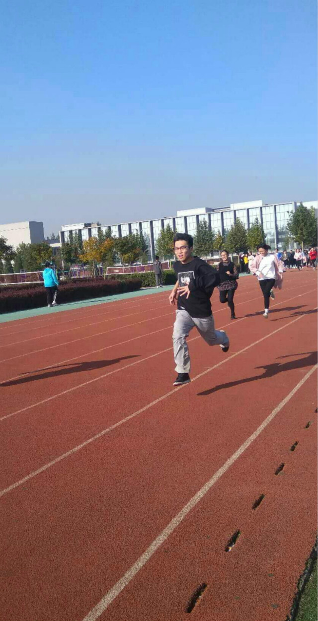 【完满班级】正青春 不言败——淬炼商学院举办“善行青春”主题活动（五十一）