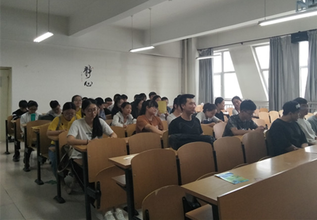 【完满班级】青春不散场 完满伴我行——经济与管理学院九月完满班级活动纪实（一）