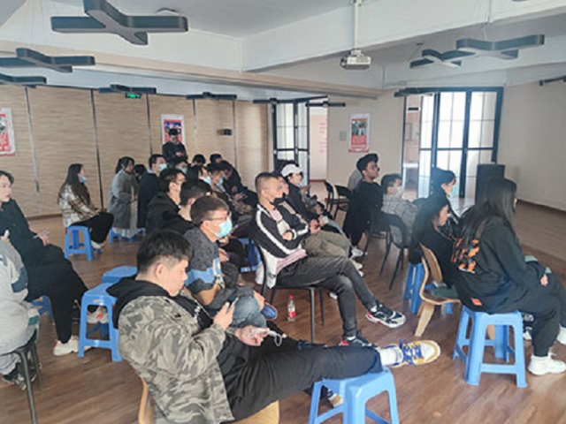 【完满班级】“并肩战役 共克时艰”——大数据学院、信息工程学院计科2008班