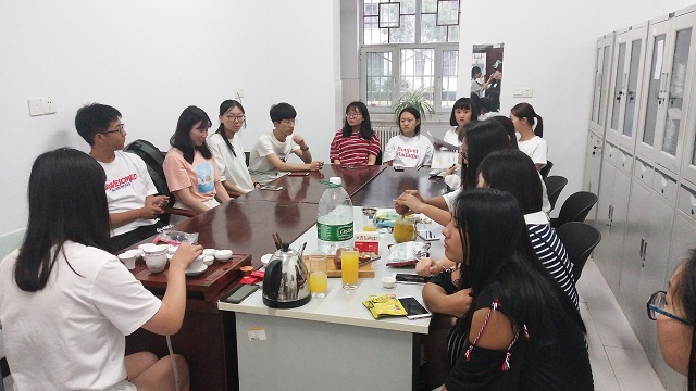 【社团快讯】我校茶语茶韵社举办第四届“茶韵箕城 四溢飘香——红茶小课堂”活动
