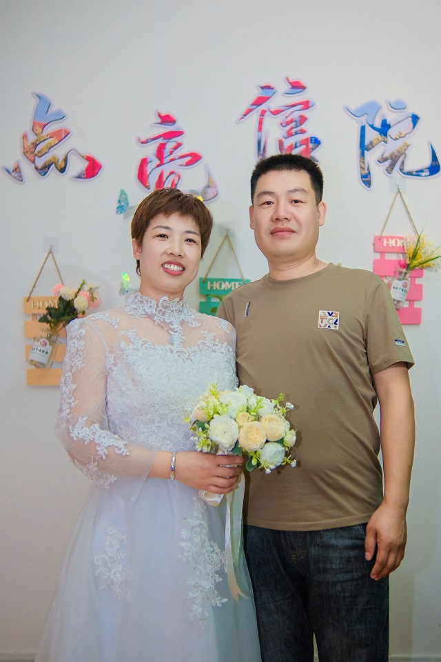 从校服到婚纱 归处仍是你——经济与管理学院“时光爱人”婚纱照圆梦计划第九期