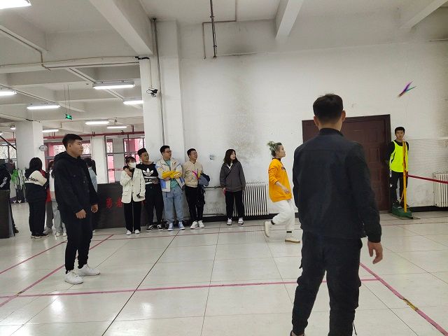 毽羽飞扬 踢出“毽”康——第四届“阳光杯”毽球大赛