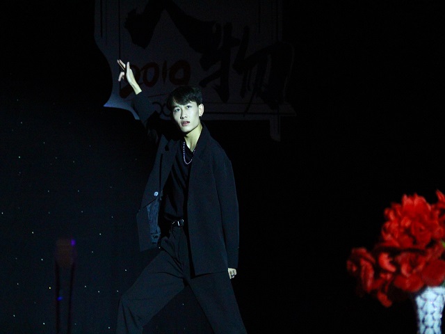 用榜样的光芒照亮前路——食品与环境学院2019年度“风云人物”颁奖盛典