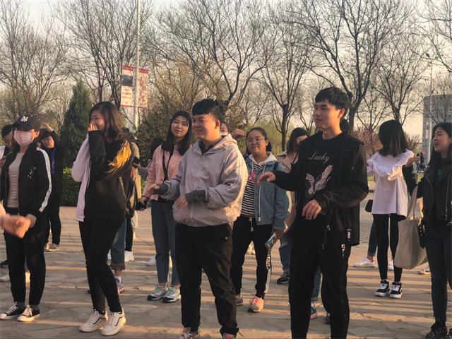 舞动魅影 音符启行——艺术传媒系健身训练营