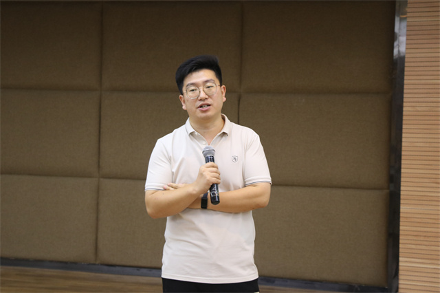 汲取各类养分 淬炼全面发展——晋中信息学院酒店商务产业学院宣讲