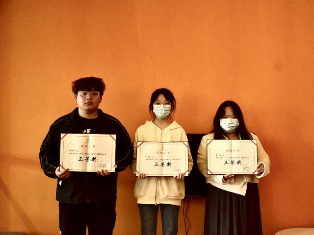 淬炼学子双奔赴 十年相助伴成长——淬炼·国际商学院“这十年 我与淬炼共成长”主题征文活动